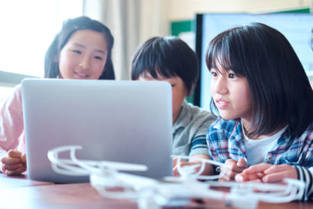 プログラミング教育が年度から必修化へ 導入の狙いはどこに 日本教育新聞電子版 Nikkyoweb